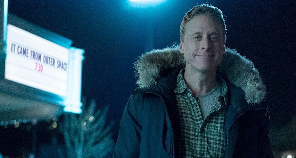 Сериал «Засланец из космоса» с Аланом Тьюдиком продлили на второй сезон - изображение обложка