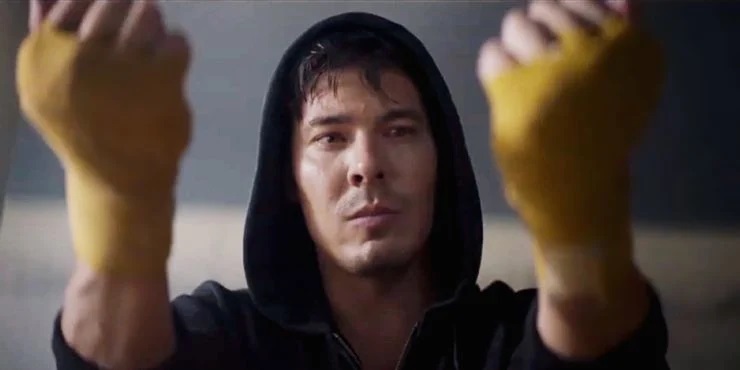 Льюис Тан рассказал, как не получил роль Шан-Чи в Marvel и получил в «Мортал Комбат» - изображение обложка
