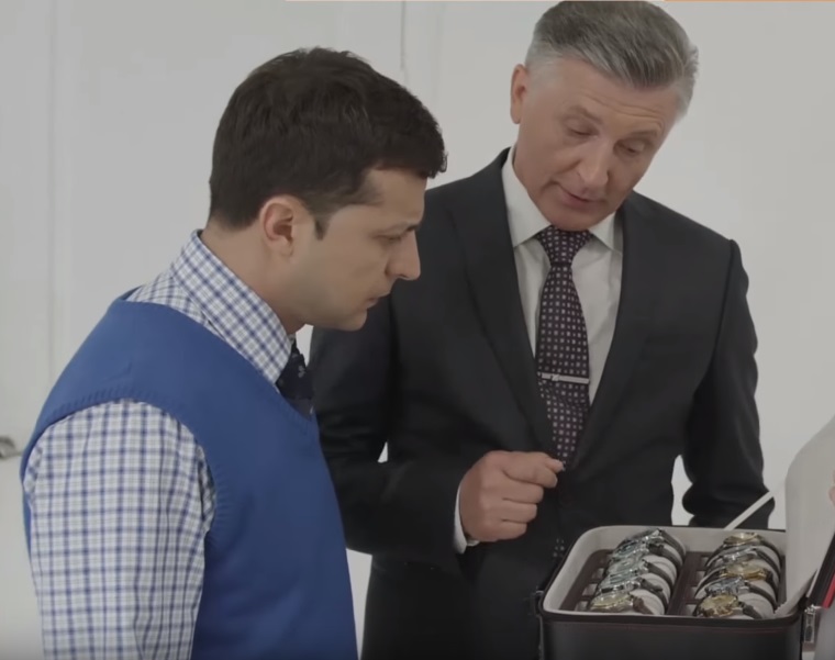 ТНТ вырезал из украинского сериала «Слуга народа» шутку «Путин — Hublot» - изображение обложка