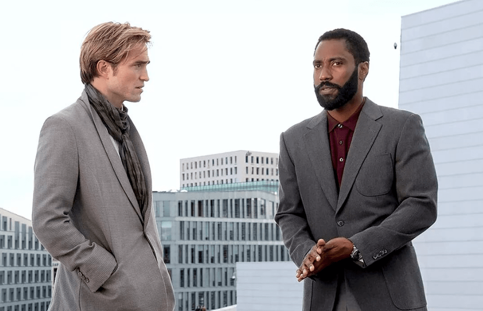 Нолан разбил самолет: все ради крутой сцены в «Доводе» - изображение обложка