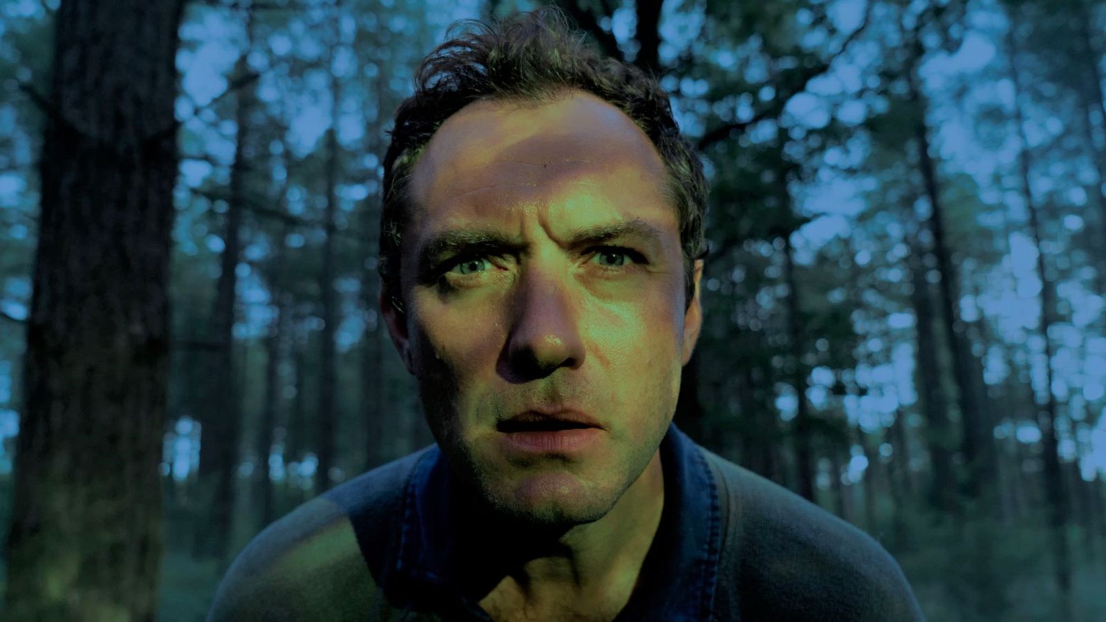 10 лучших сериалов 2020. 8 место. Первые 3 эпизода «Третьего дня» — cамый красивый сериал года - изображение обложка