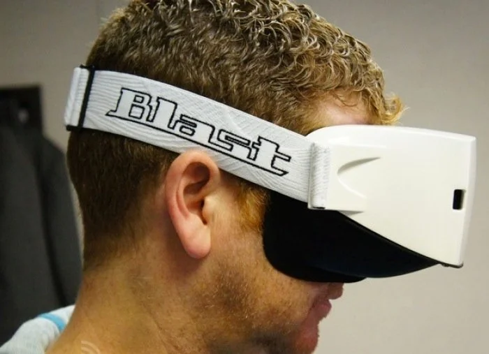 На CES 2014 представили беспроводного конкурента Oculus Rift - изображение обложка