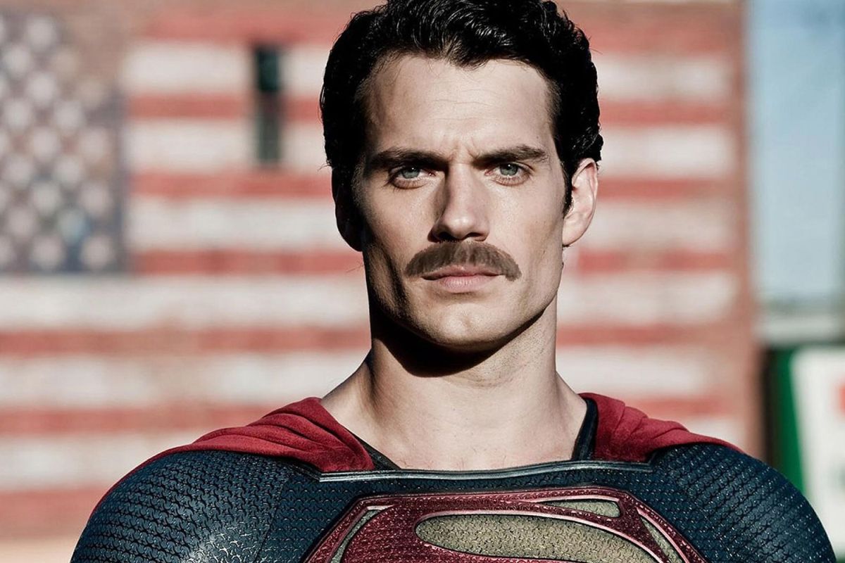 Злополучные усы Супермена можно увидеть на новом кадре со съемок «Лиги справедливости» - изображение обложка