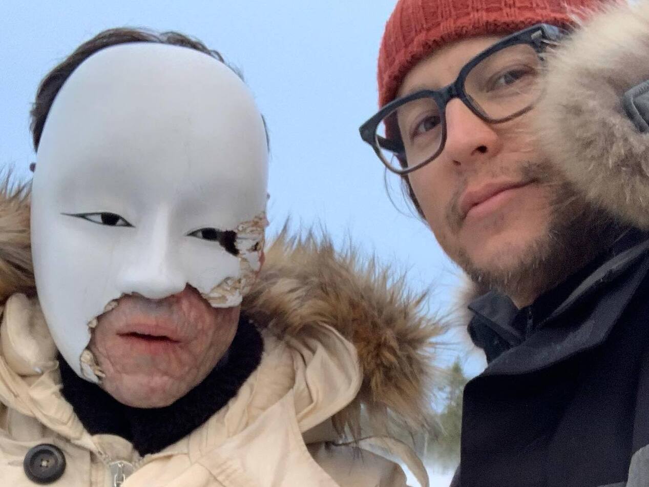 Режиссёр Кэри Фукунага и звезда «Не время умирать» Рами Малек // соцсети Фукунаги