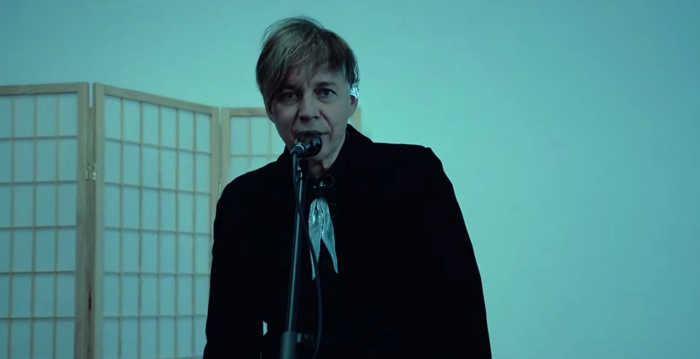 «Мумий Тролль» выпустил музыкальный клип к сериалу «Вампиры средней полосы» - изображение обложка