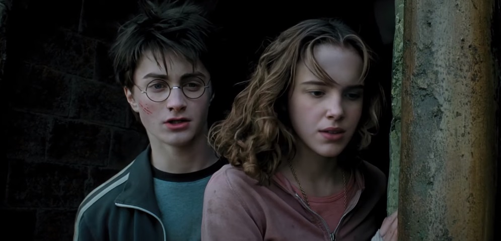 Милли Бобби Браун из «Очень странных дел» сыграла Гермиону вместо Эммы Уотсон благодаря нейросетям - изображение обложка