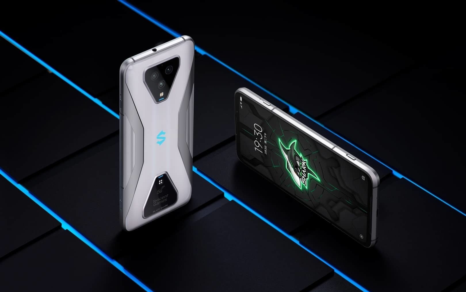 Xiaomi представила новый геймерский смартфон Black Shark 3 - изображение обложка