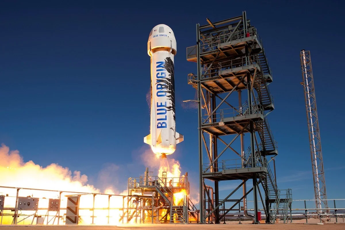 Blue Origin Джеффа Безоса совершила успешный суборбитальный полёт в космос - изображение 1