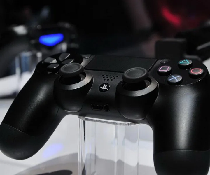 Владельцы PS4 жалуются на повреждения сохранений - изображение обложка