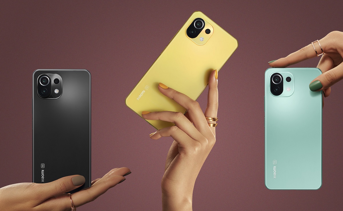 В России представлены доступные флагманы Mi 11 Lite и Mi 11 Lite 5G - изображение обложка