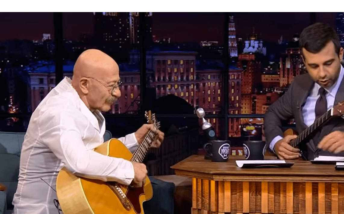 Александр Розенбаум перепел трек Моргенштерна и Элджея в «Вечернем Урганте» - изображение обложка