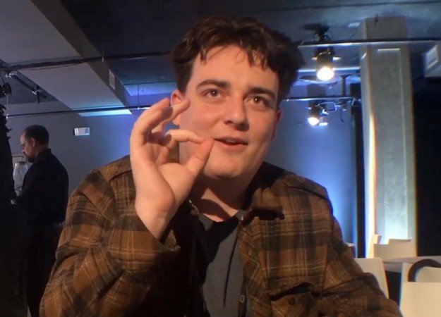 Палмер Лаки защищает эксклюзивы Oculus сравнением с Sony - изображение обложка