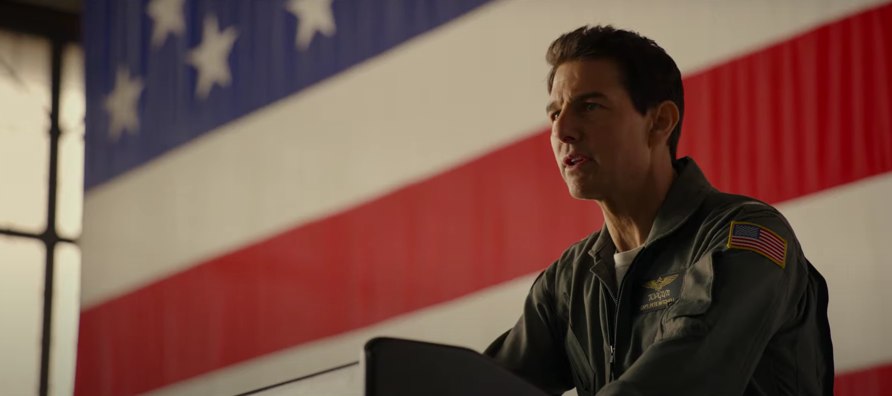 Обложка: кадр из тизера «Топ Ган: Мэверик» (2022)