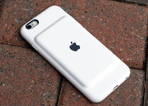 Apple выпустила Smart Battery Case: новый чехол со встроенной батареей для iPhone XR, XS и XS Max - изображение обложка