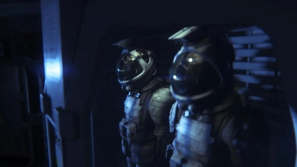 На первых снимках из Alien:  Isolation «пробился» скафандр - изображение обложка