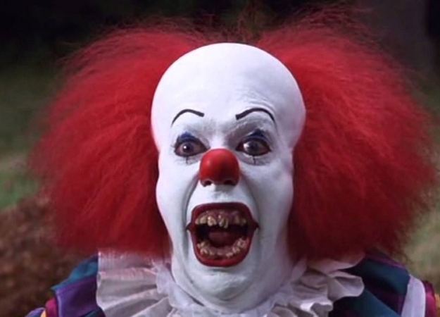 В Сети вышел тизер документального фильма об адаптации «Оно» с Тимом Карри в роли Пеннивайза - изображение обложка