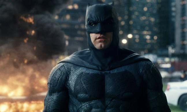 Бен Аффлек вернется к роли Бэтмена. Это случится в «сольнике» Флэша - изображение обложка