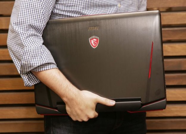 Что внутри игрового ноутбука MSI стоимостью с подержанную иномарку?
