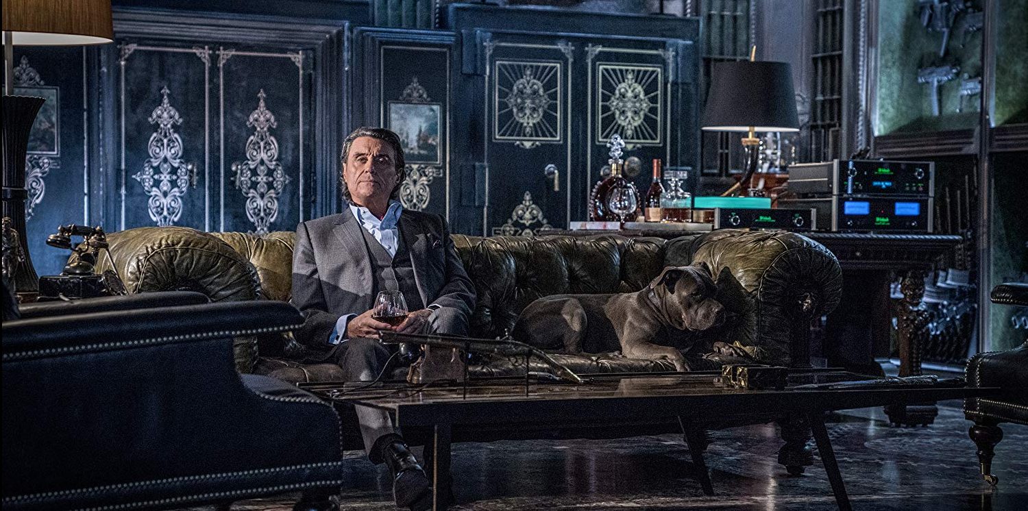 Обложка: кадр из фильма «Джон Уик 3» (2019)