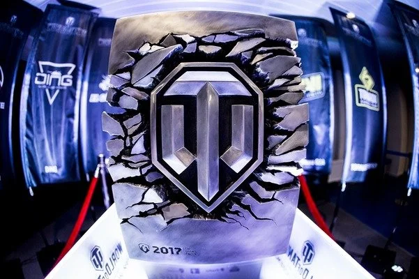 11-килограммовый трофей чемпионов мира по World of Tanks украли прямо на «Игромире»! - изображение обложка