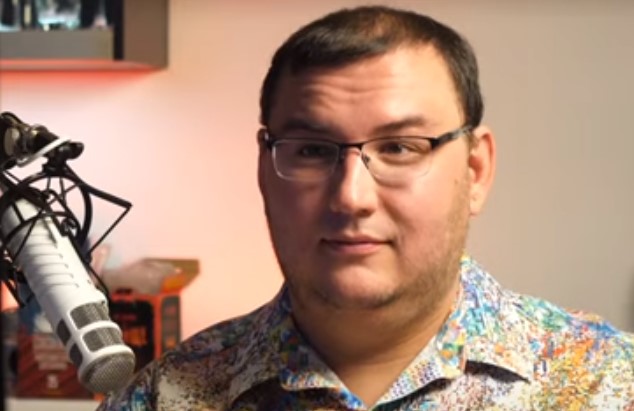 Антон Логвинов обсудил ситуацию в игровой индустрии с Галенкиным из Epic Games - изображение обложка