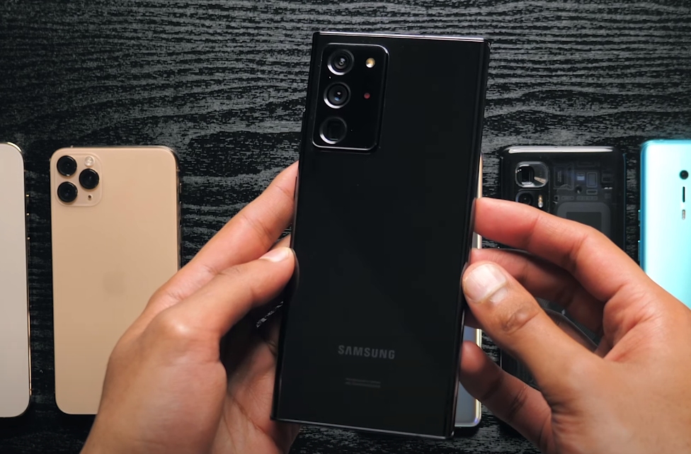iPhone 12 Pro Max, Xiaomi Mi 10 Ultra, OnePlus 8 Pro и другие модели сошлись в битве автономности