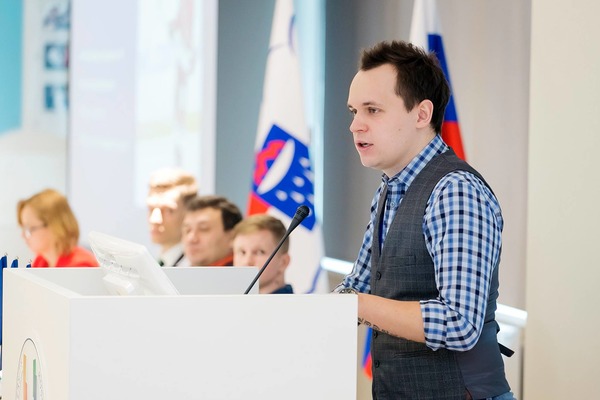 Высшая школа экономики будет готовить киберспортивных специалистов за 200 тысяч рублей - изображение обложка