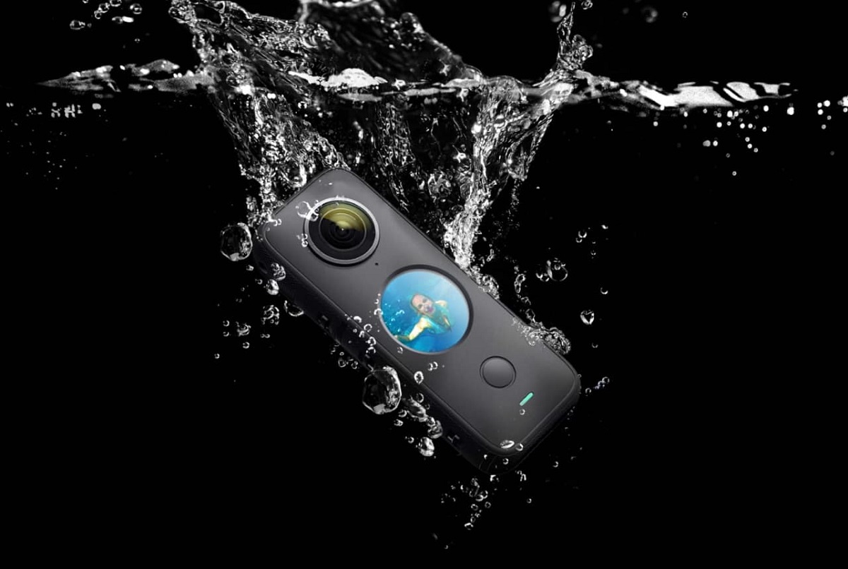 Представлена водозащищенная 360-градусная экшн-камера ONE X2 - изображение обложка