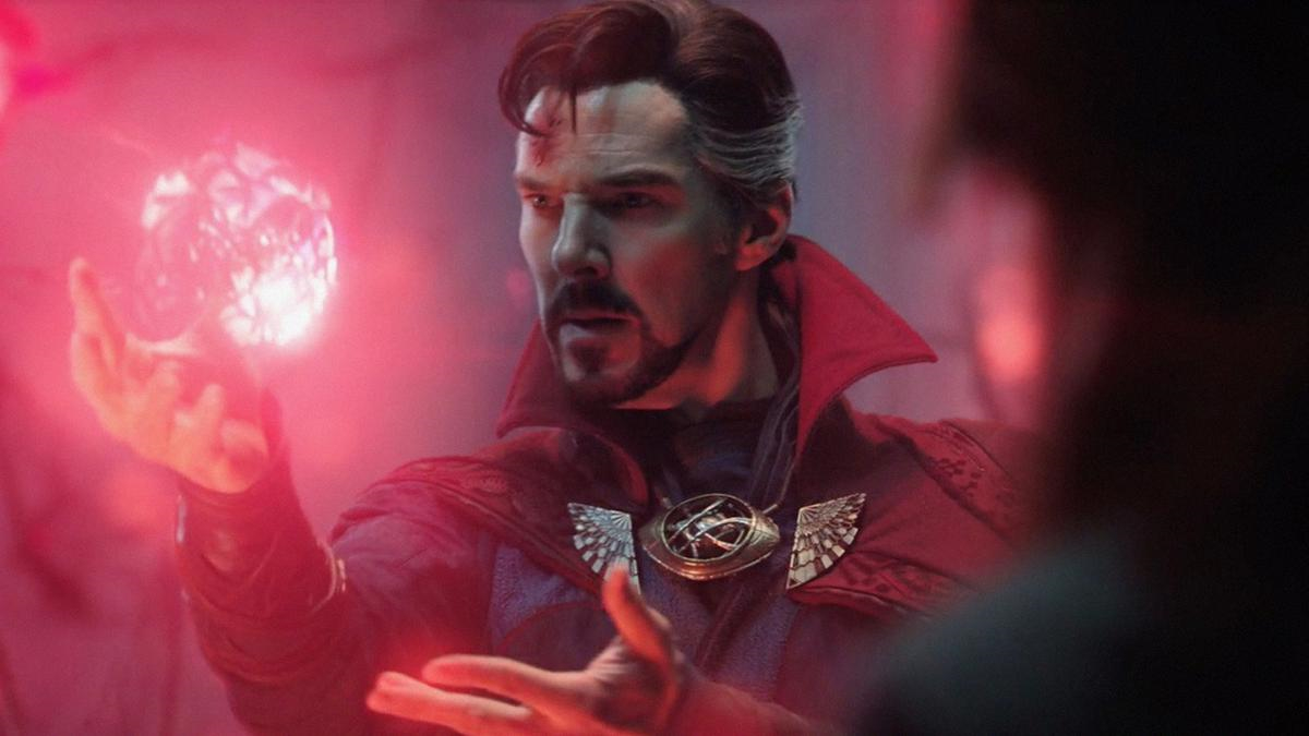 Обложка: кадр из фильма «Доктор Стрэндж: В мультивселенной безумия» (2022)