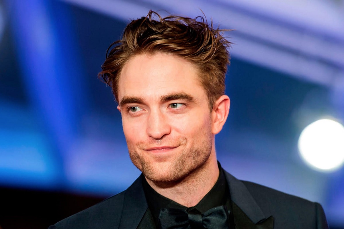 Бэтмен Роберта Паттинсона может стать частью новой Лиги справедливости - изображение обложка