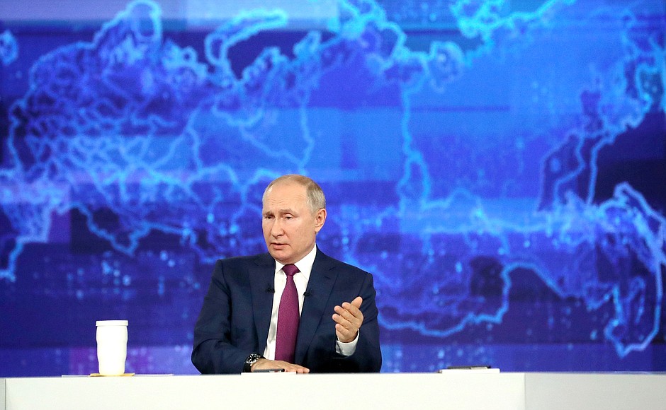«Рискуете быть съеденными»: Путин объяснил, чему его научила сказка «Колобок»