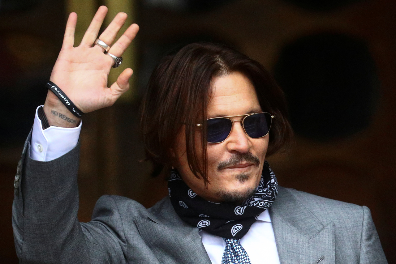 СМИ: Суд отказал Джонни Деппу в апелляции и обязал выплатить издержки в 63 млн рублей - изображение обложка