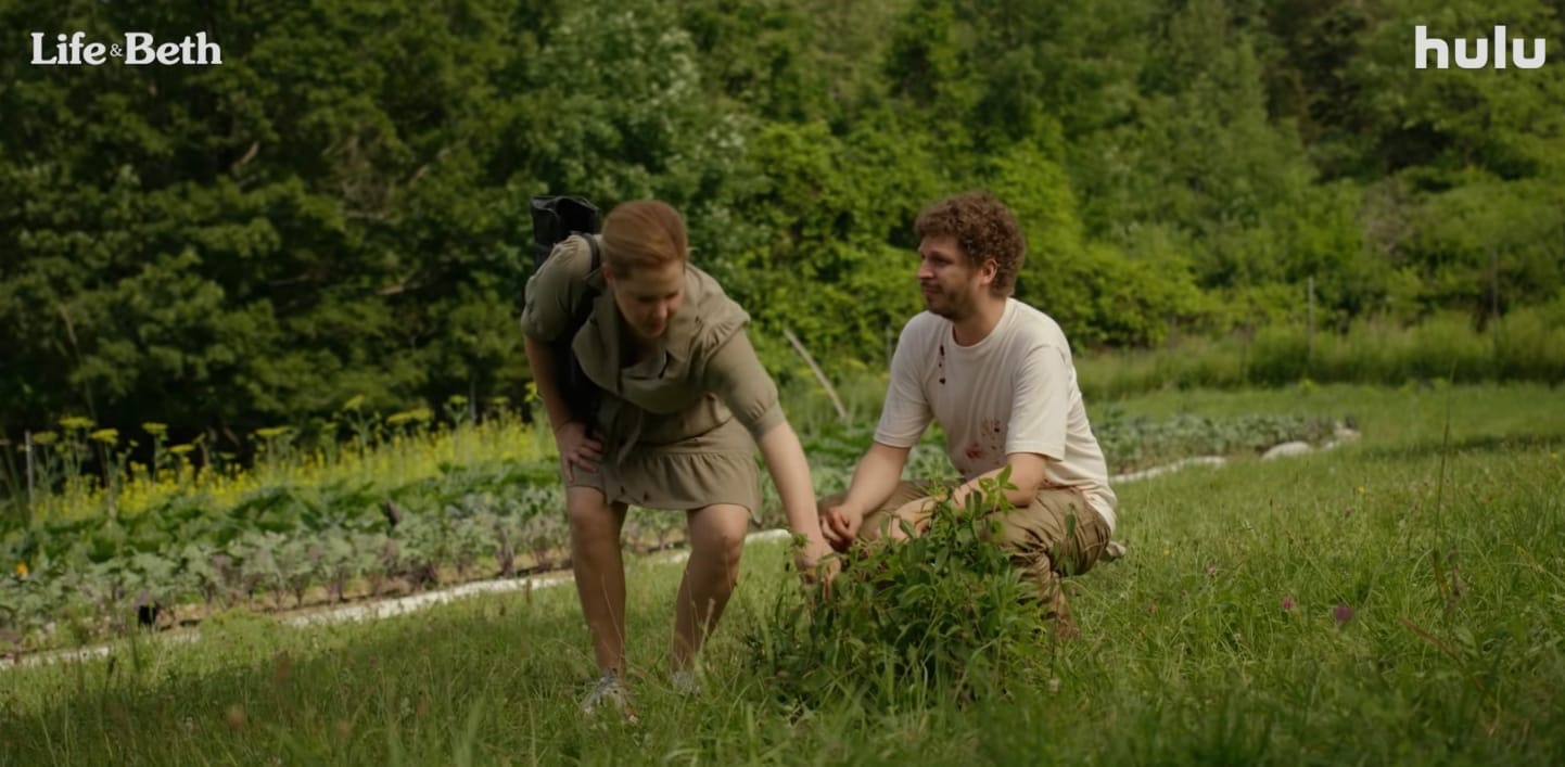 Обложка: кадр из сериала «Жизнь и Бет»