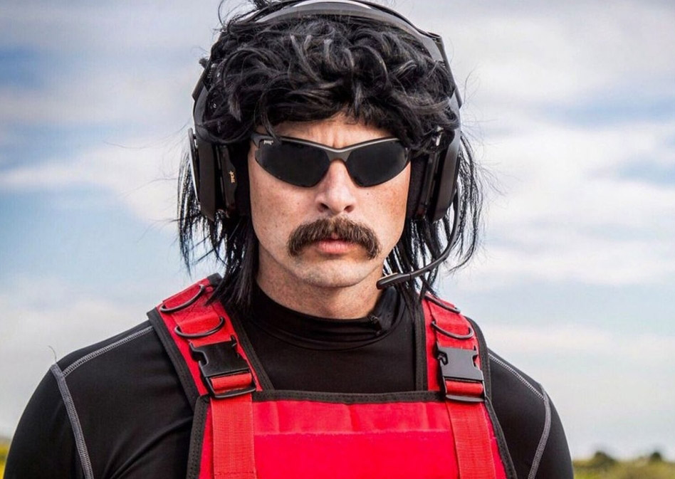 Dr Disrespect поддержал теории заговора о коронавирусе. Зрители стрима это не одобрили