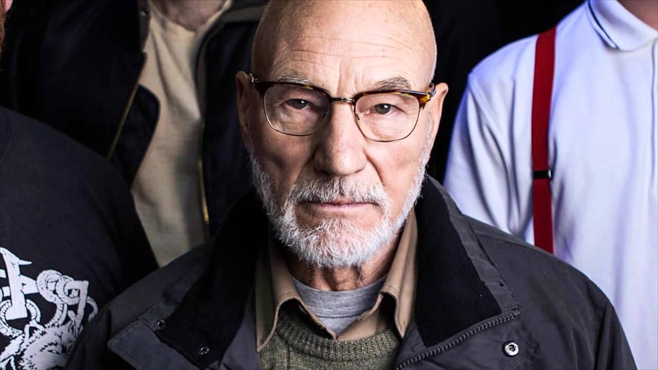 Патрик Стюарт стал страшным неонацистом в трейлере «Зеленой комнаты»