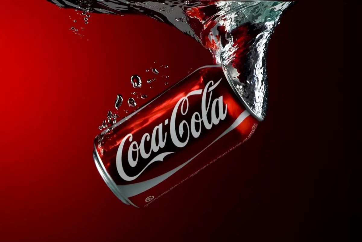 Coca-Cola объявила о прекращении производства и продаж напитков бренда в России