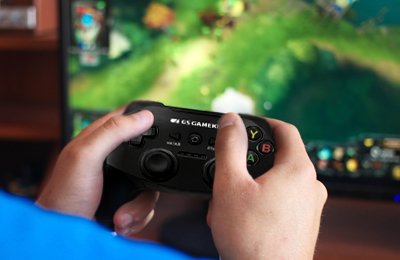 Первая отечественная игровая консоль вышла на российский рынок - изображение обложка