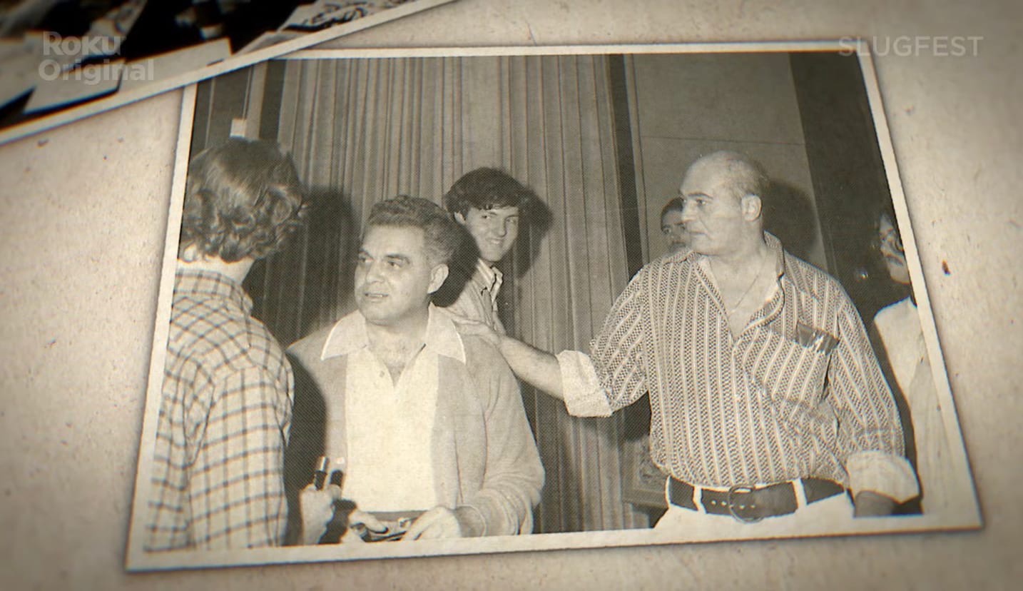 Вышел трейлер документального сериала о соперничестве между Marvel и DC - изображение обложка