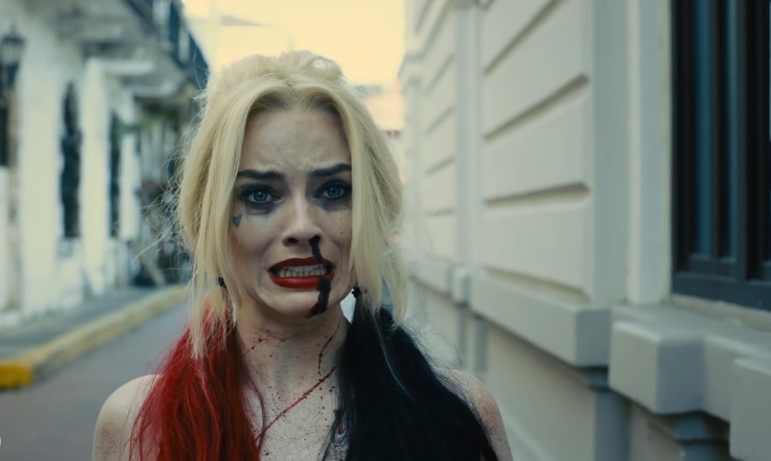 «Отряд самоубийц»: Марго Робби назвала Харли Куинн «катализатором хаоса» в фильме - изображение обложка