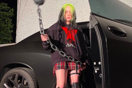 Билли Айлиш выпустила экологичную коллекцию в стиле аниме - изображение обложка