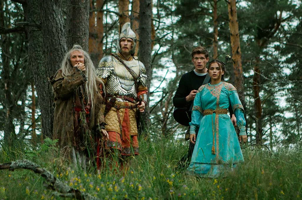 Disney выпустила первый трейлер триквела «Последний богатырь: Посланник тьмы» - изображение обложка
