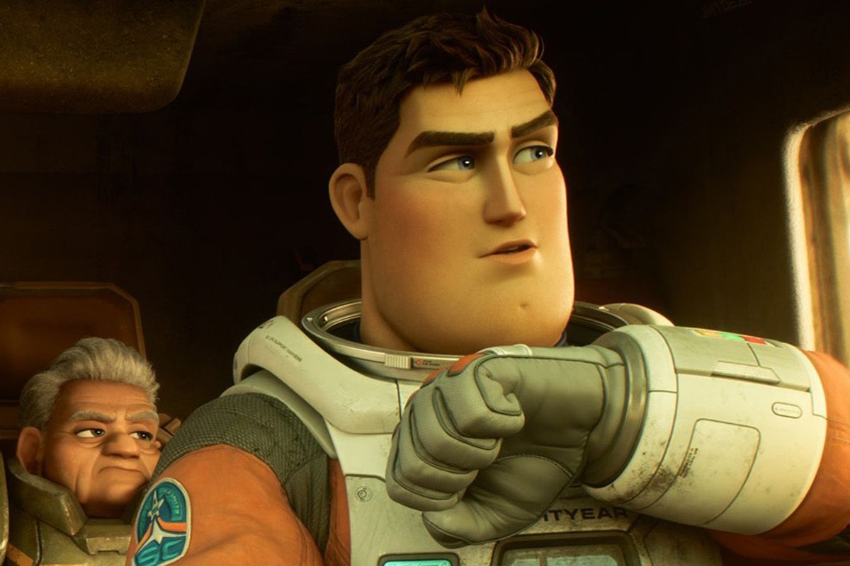 Обложка: кадр из ленты «Баззе Лайтере»