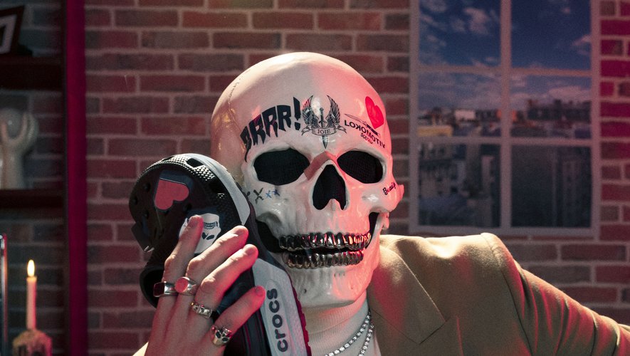 Crocs представил коллаборацию с EDM-музыкантом Владимиром Кошмаром - изображение обложка