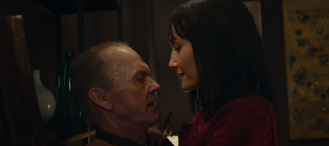 Вышел новый постер боевика «Кодекс киллера» с Майклом Китоном и Сэмюэлем Л. Джексоном - изображение обложка