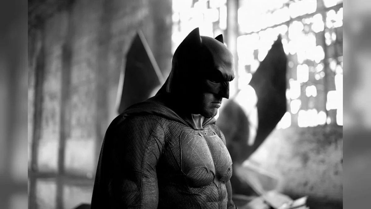 Зак Снайдер поделился фото с Бэтменом из режиссерской «Лиги справедливости» - изображение обложка