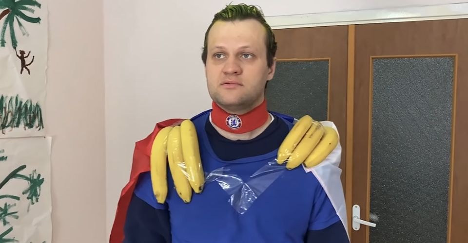 Россияне сняли малобюджетный трейлер «Пацанов». Энтони Старр оценил и пошутил про 3 сезон - изображение обложка