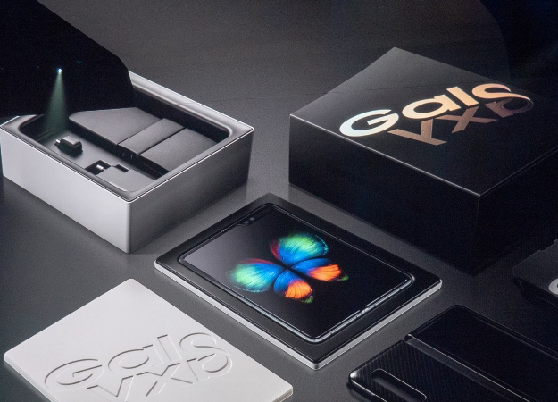 Сколько на самом деле стоит Samsung Galaxy Fold? - изображение обложка