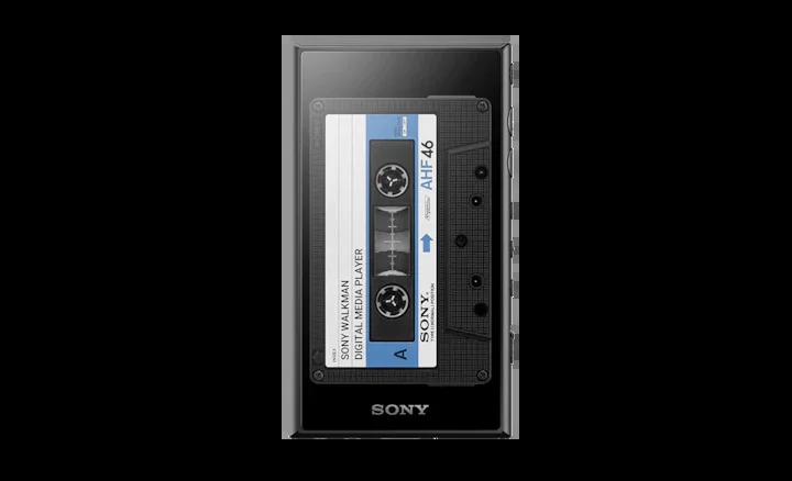 В России выйдет юбилейный плеер Sony Walkman. Его выпустят в честь 40-летия бренда - изображение обложка
