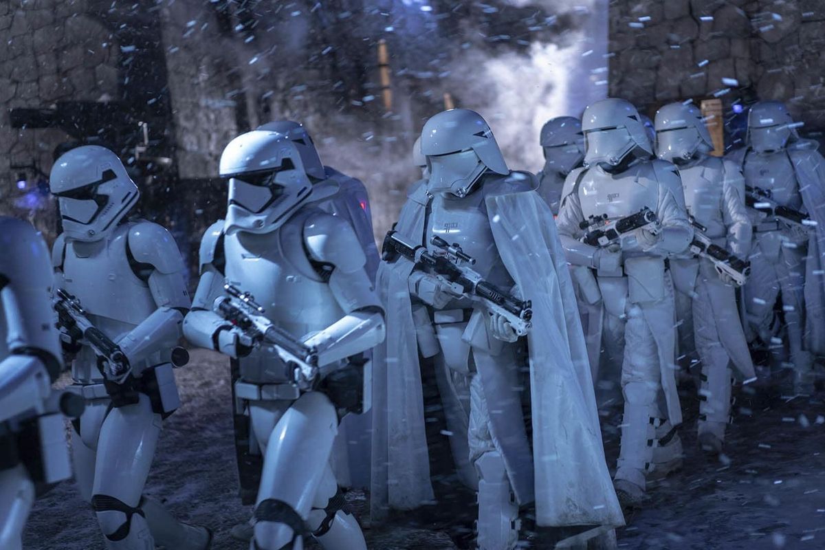 В сети появился отрывок из отмененного сериала по «Звездным войнам» - изображение обложка