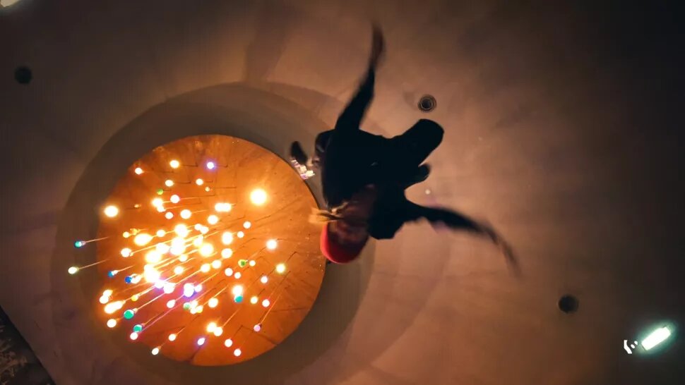 Появился трейлер Ghosts — хоррор-игры с реальными актёрами - изображение обложка